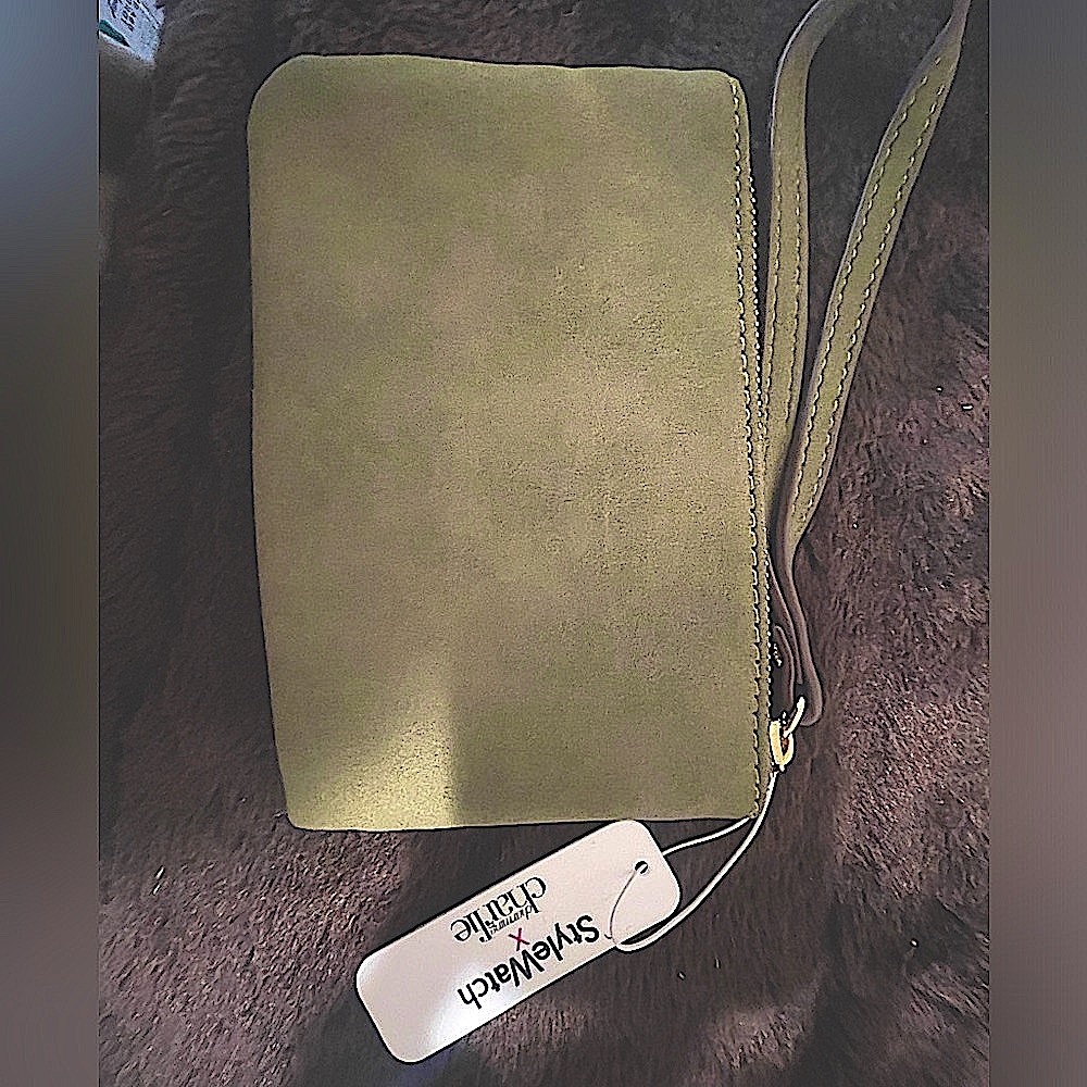 Wristlet Olive Green with Gold Accents — Charming Charlie - Picture 6 of 12